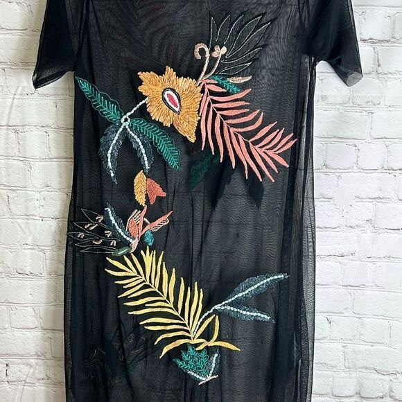 GUESS Floral Embroidered Jimena Tropic Mesh Dress - Picture 6 of 11